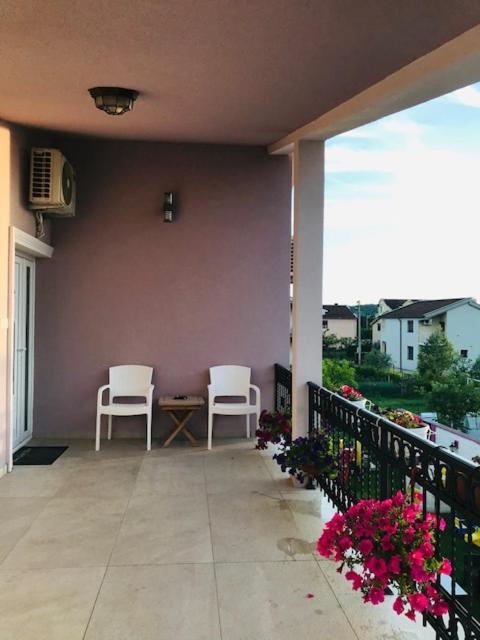 Apartman Mona Podgorica Exterior photo