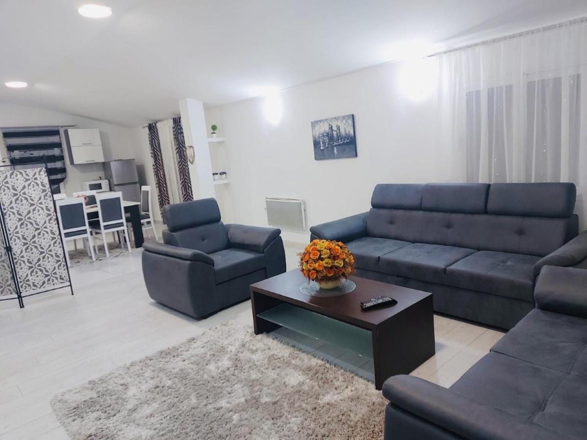 Apartman Mona Podgorica Exterior photo