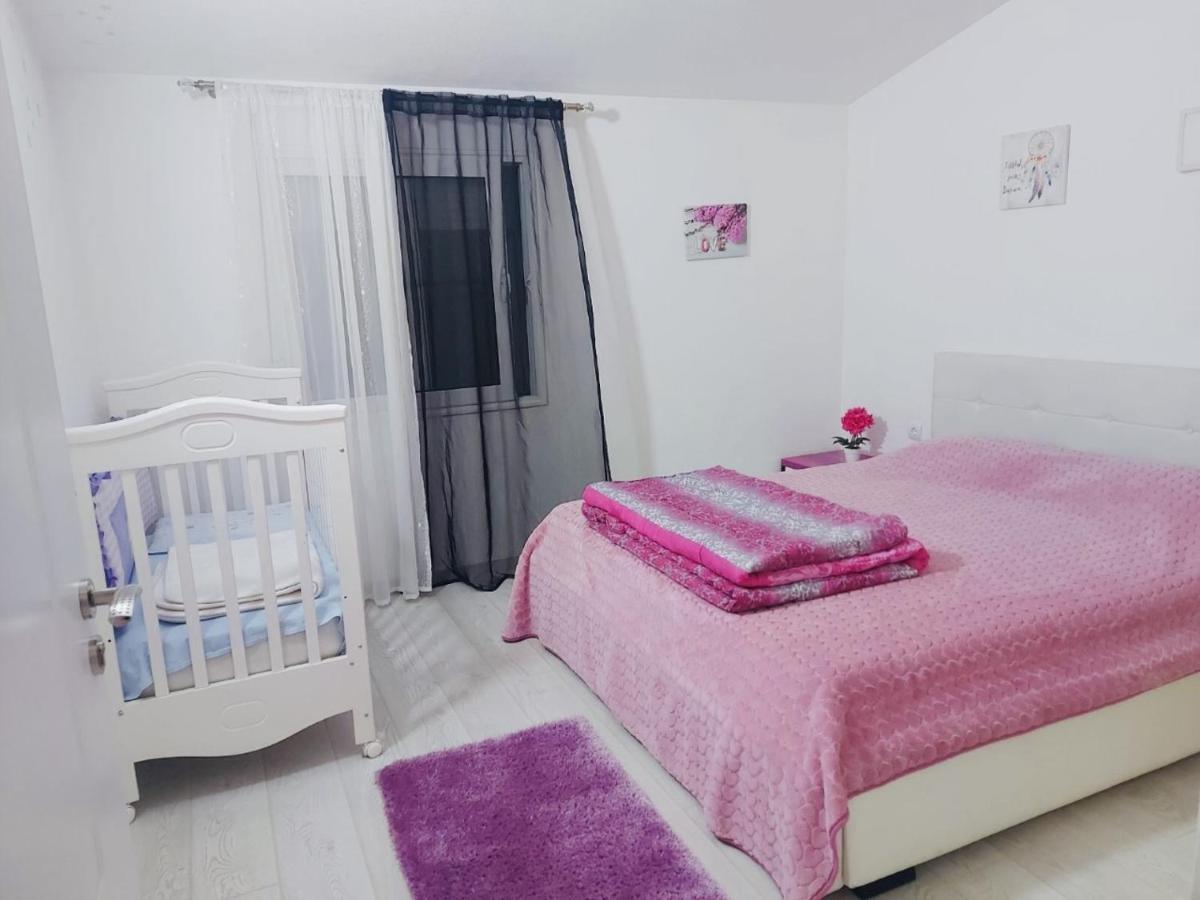 Apartman Mona Podgorica Exterior photo